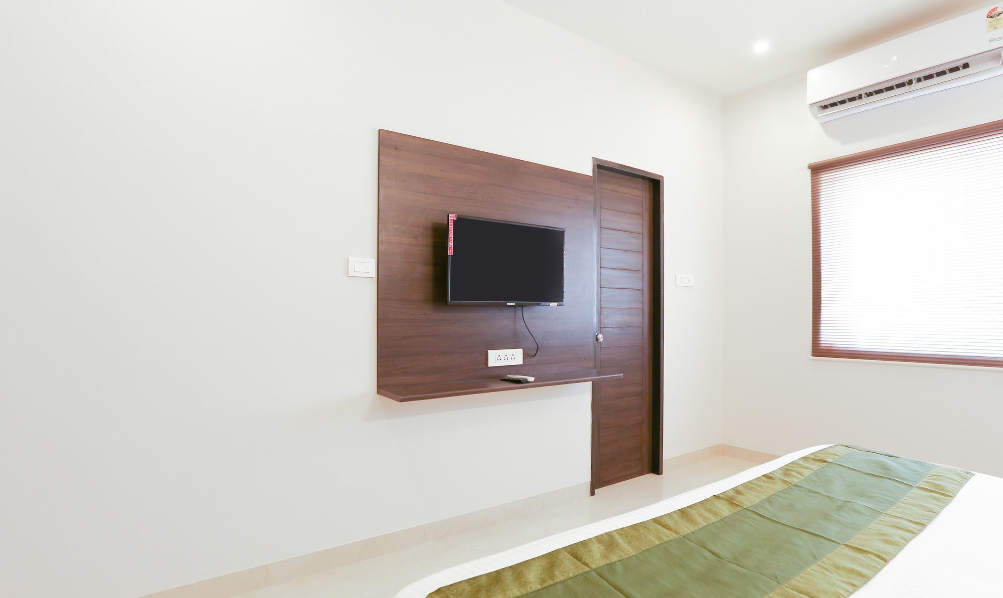 Treebo Hi Line Apartments Kalapatti โคอิมบาทอร์ ภายนอก รูปภาพ